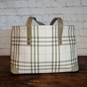 ❤️❤️🎁 Burberry Pink Novacheck bag